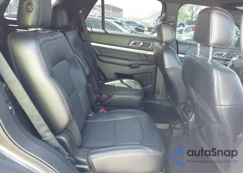 2016 Ford Explorer Sport z USA, uszkodzony, nr VIN 1FM5K8GT4GGC64463